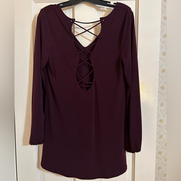 Express Long Sleeve Long Top with Crisscross Back. Size M. - Picture 6 of 7